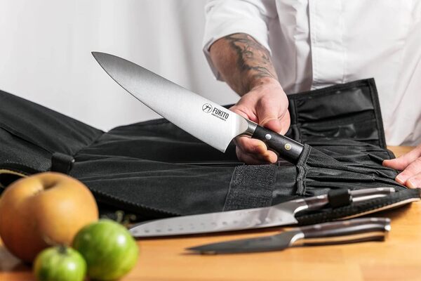 Fukito Ebène X50 - Mallette 5 Couteaux de Cuisine Design Japonais Office + Universel + Désosser + Santoku + Chef, Lames Acier Inox Allemand au Carbone, Manches Bois d'Ebène, Mallette 9 Places