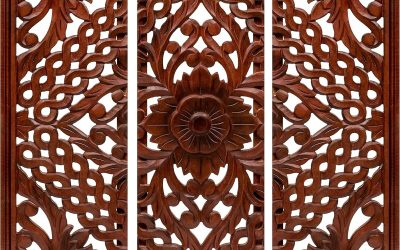 Avis : plaques murales en bois sculpté motif floral