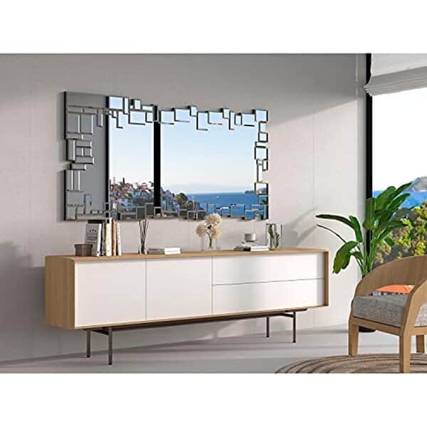 Découvrez notre analyse complète du miroir décoratif DekoArte E023. Profitez d'un style moderne argenté pour sublimer votre intérieur avec raffinement et élégance.