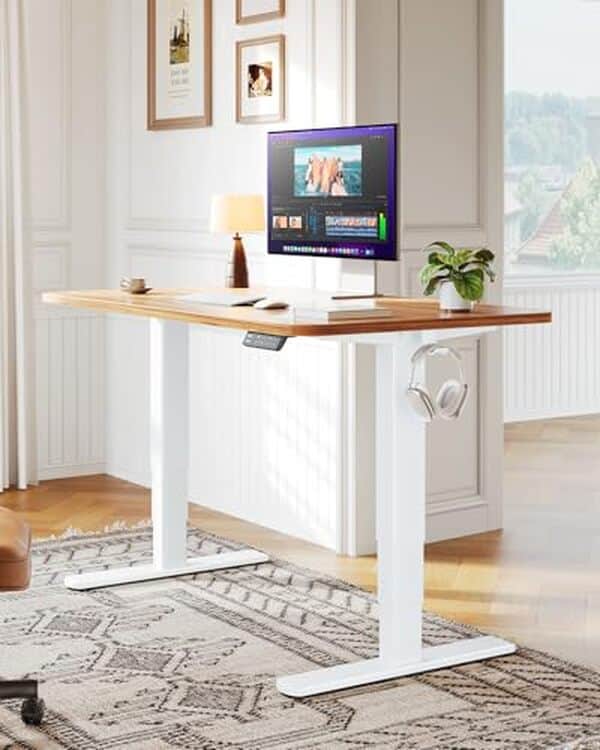 Découvrez notre test détaillé du bureau assis debout HUANUO : robustesse, ajustabilité et moteurs doubles pour un poste de travail ergonomique et performant. 