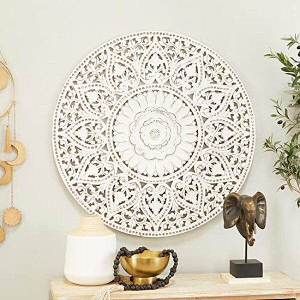 Découvrez notre avis complet sur la décoration murale florale Deco 79 sculptée en bois blanc : qualité, design et prix pour embellir votre intérieur.