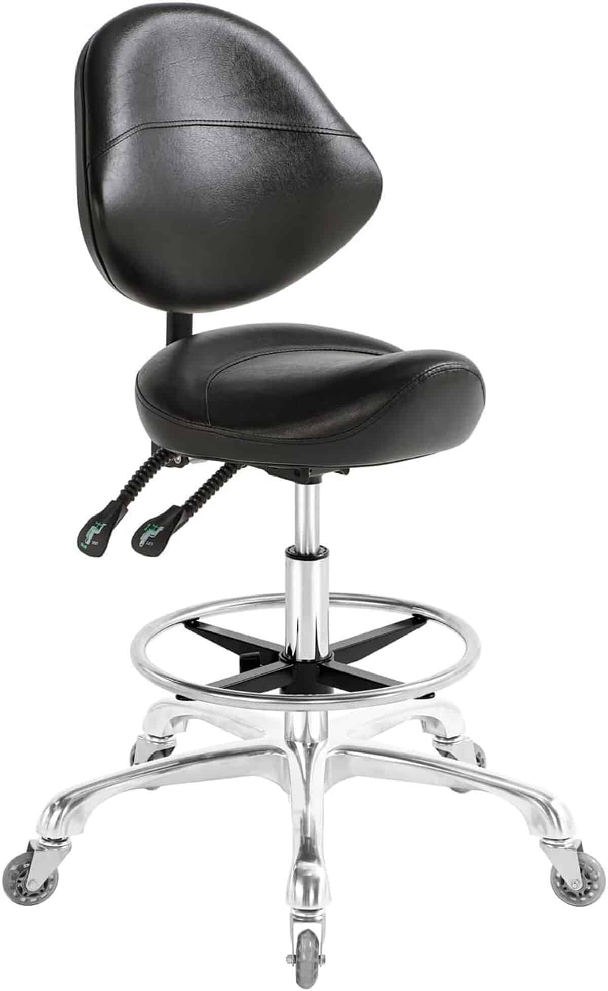 Test de la selle Nazalus avec repose-pieds pivotant hydraulique